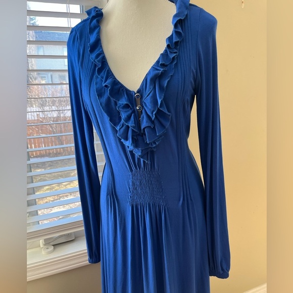 [10]VTG Together Blue Ruffled V-Neck Tiered Midi Dress - Picture 6 of 16